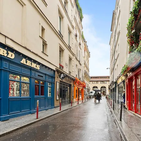 Typiquement Parisien Paříž